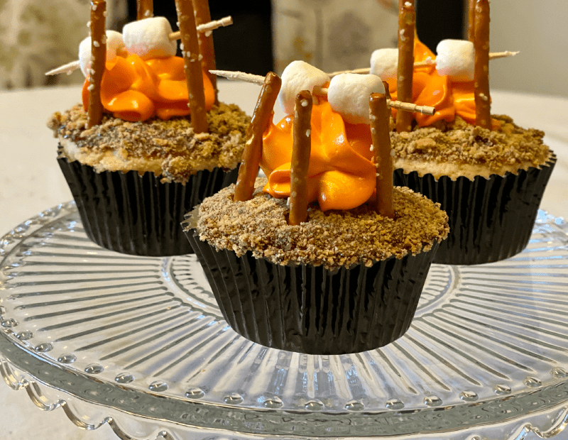 Tiny Chefs - S 'mores Cupcakes